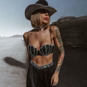 Diamond rhinestone bra and pants set, festival shiny set, bachelorette outfit